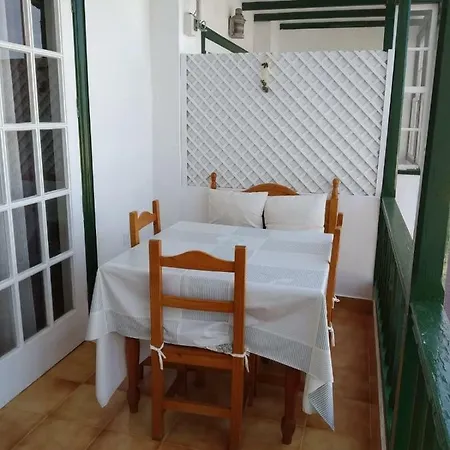 The Window On The Ocean Apartamento
